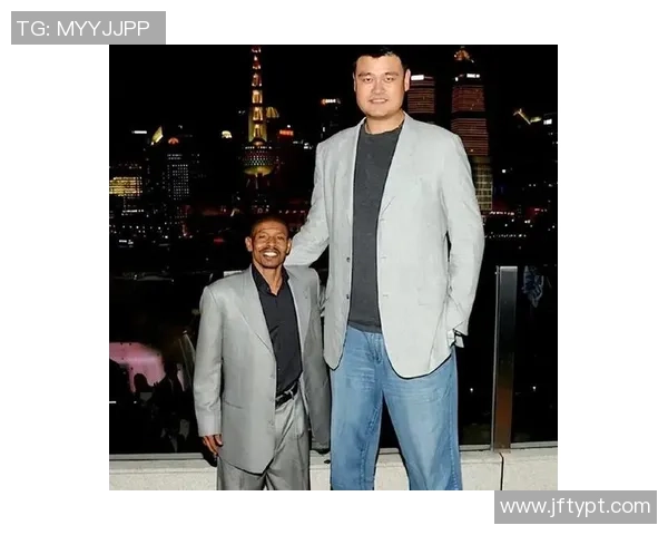 跟腱短的足球明星如何克服身体限制成就辉煌职业生涯